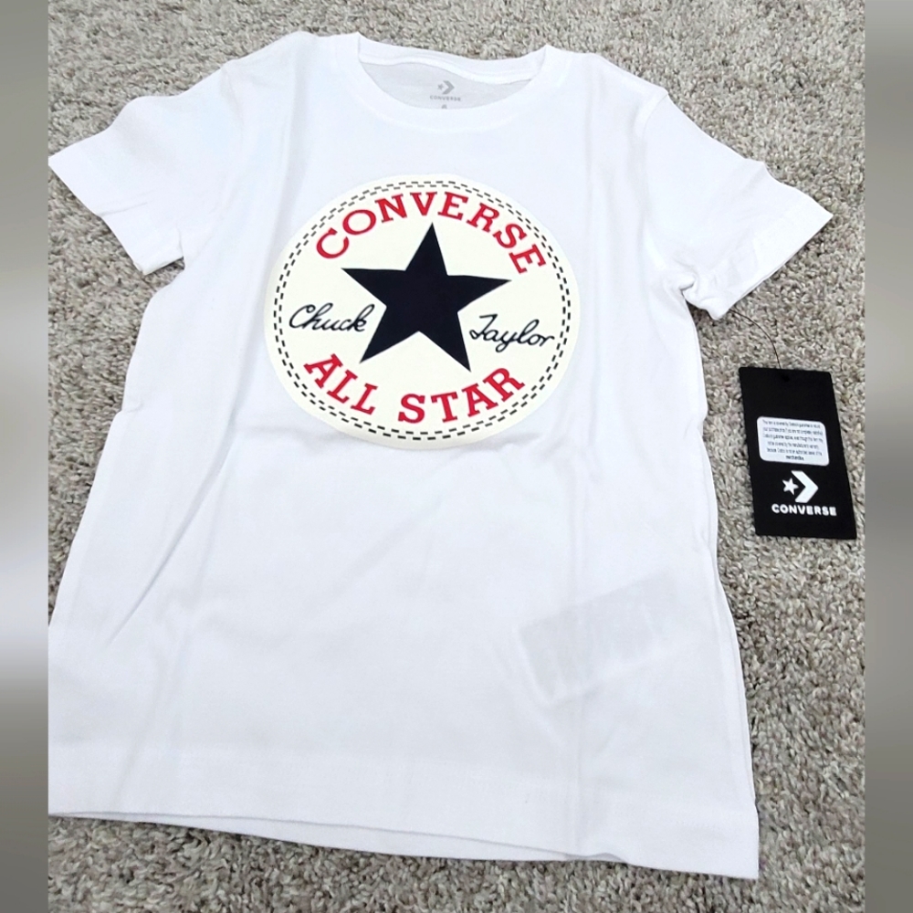 Converse short sleeve tshirt in white, size 6 (M)